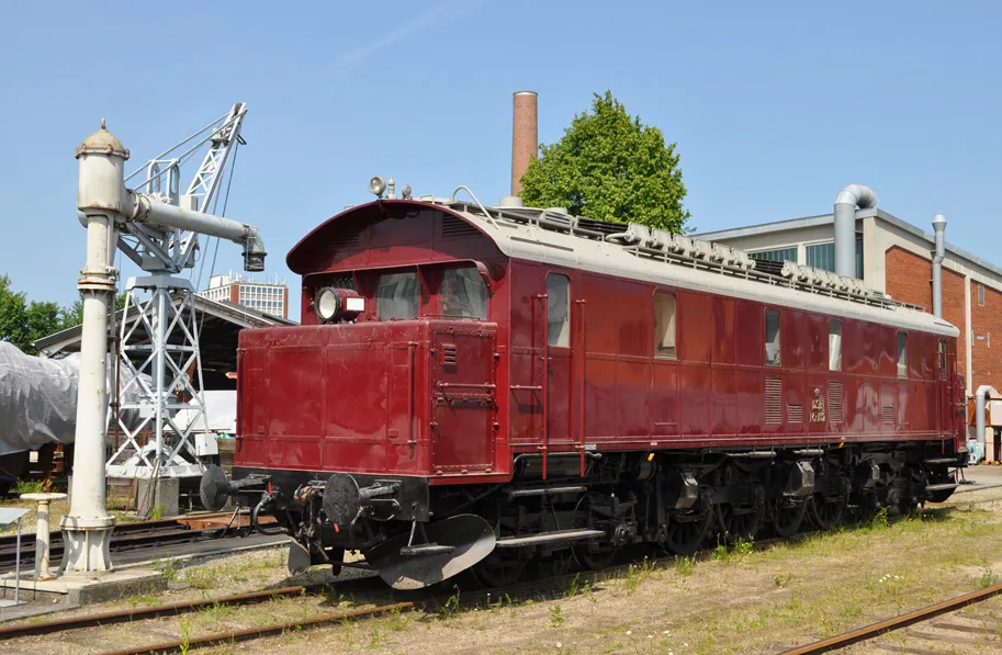 Det store dieselelektriske lokomotiv DSB MX 132, bygget af Frichs i Århus i 1932.